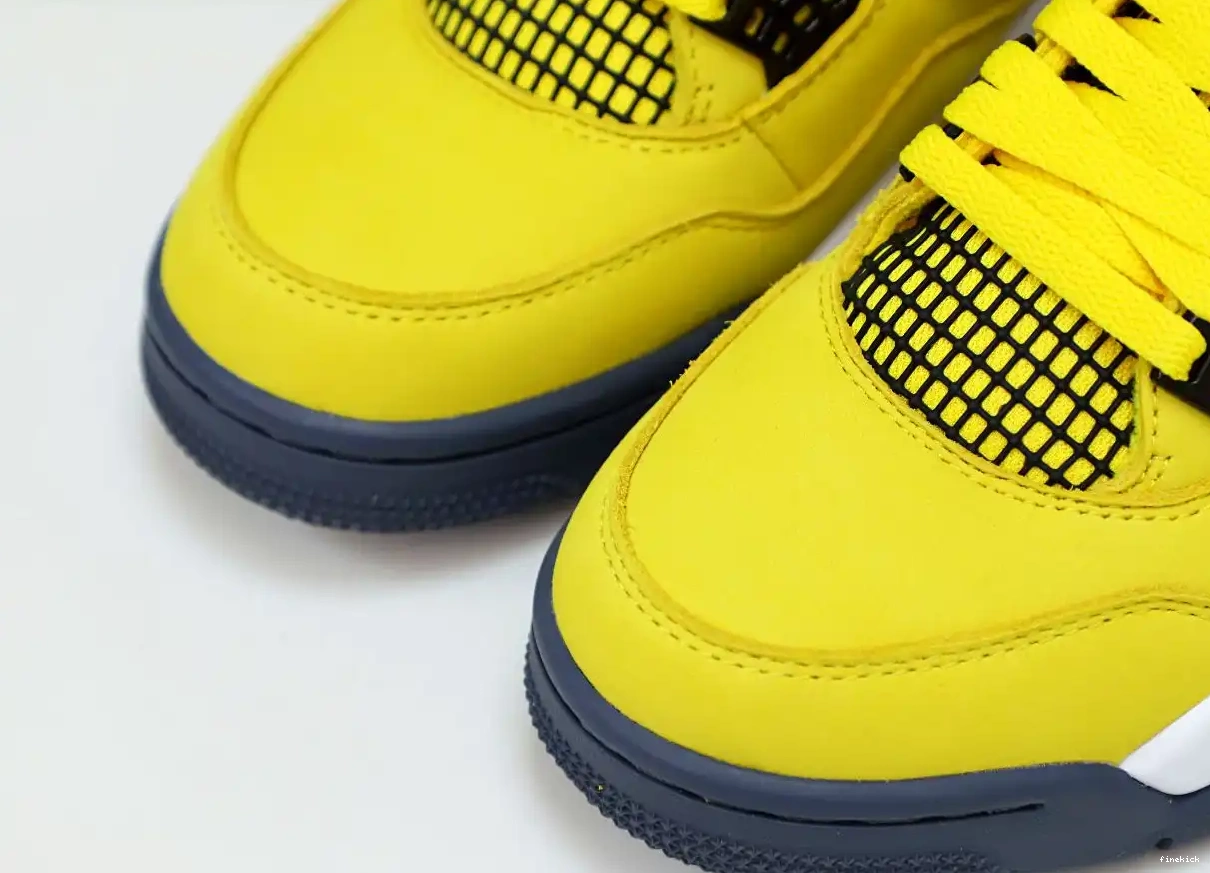 AIR JORDAN 'LIGHTNING' 2021 AIR JORDAN 4 RETRO 0606